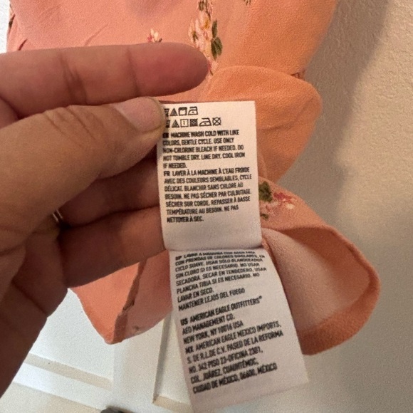 American Eagle tank top. Blush with floral pattern. NWT! Medium - Picture 5 of 13